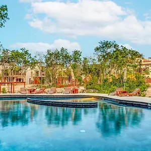 nature-luxury-selva-norte.quintano-roohotels.com/